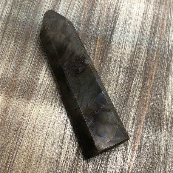 B grade pretty flash gemmy tip labradorite crystal - Picture 9 of 11